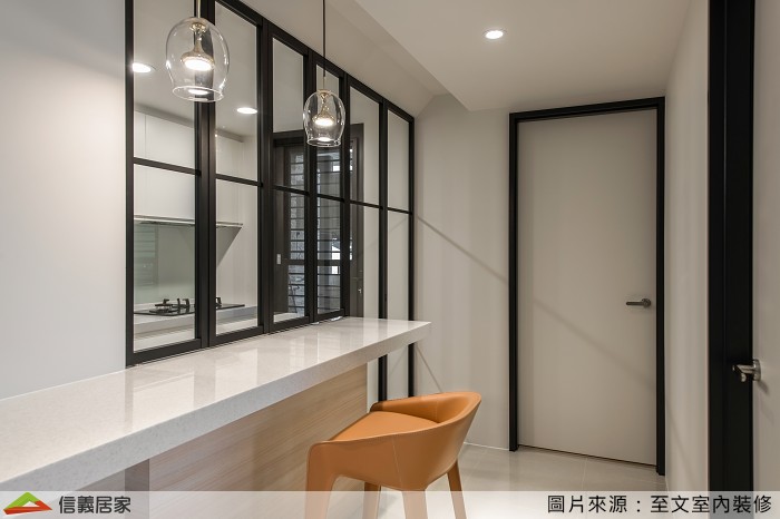 白色餐廳室內裝潢設計，包括裝潢圖片