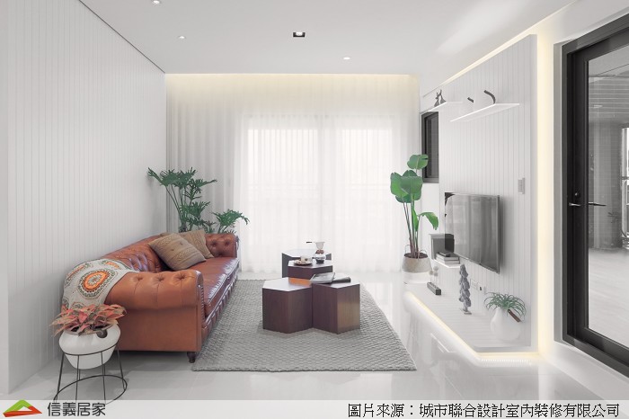 白色客廳室內裝潢設計，包括沙發、電視牆、地毯裝潢圖片